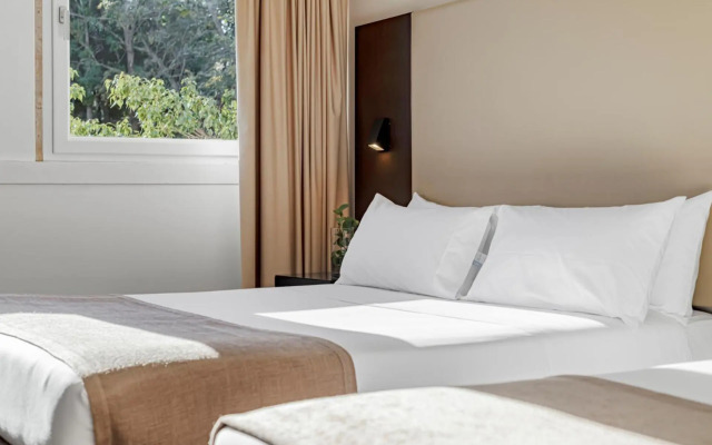 Lisboa Central Park Hotel Suites & Studios