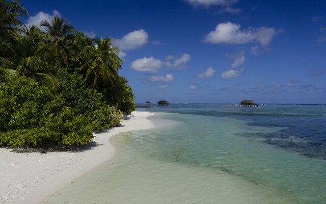 Medhufushi Island Resort