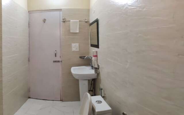 Majkhali Woods, Ranikhet, By Himalayan Eco Lodges