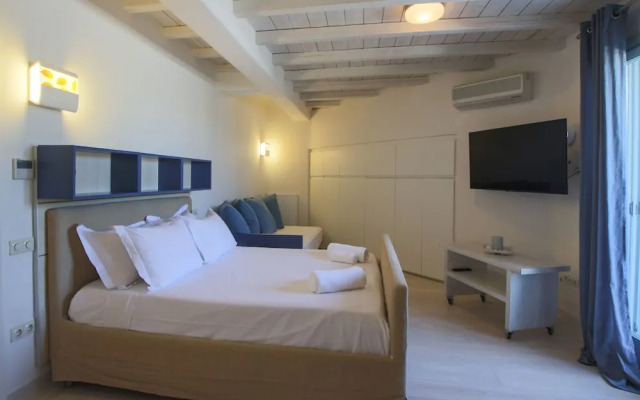 Bluewave Villa