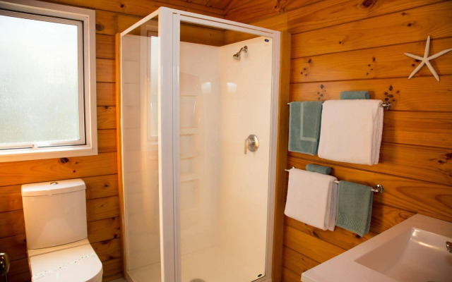 Tatahi Lodge Beach Resort