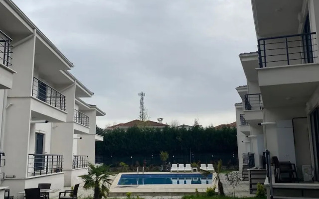 Sapanca Gonul Sofram Bungalow