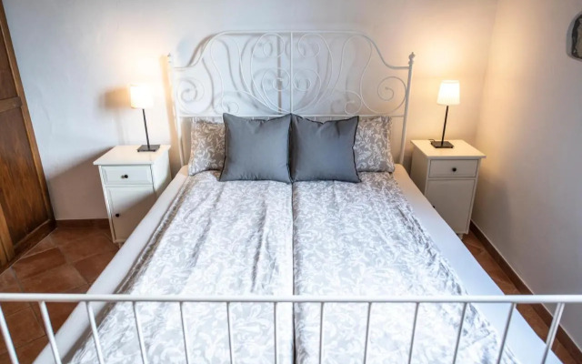 Old town studio and apartment