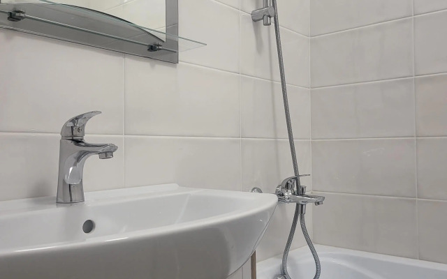 Апартаменты на проспекте Маркса 20