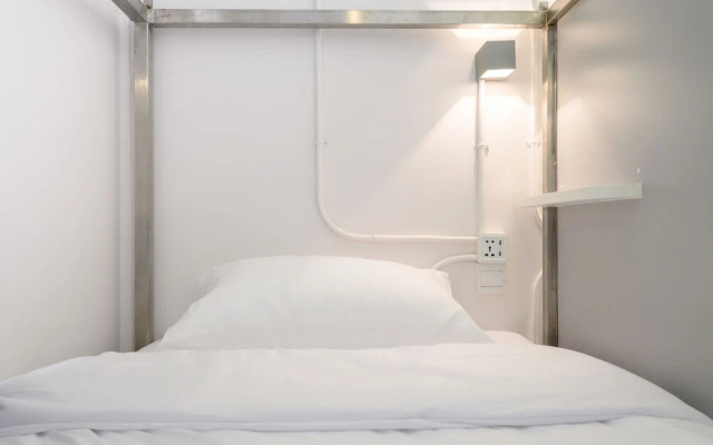 REST IS MORE Hostel