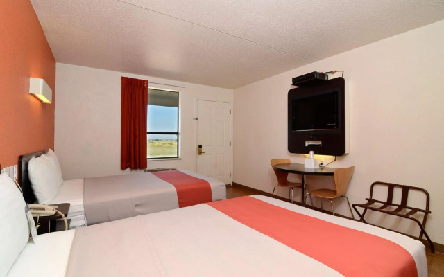 Motel 6 South Haven, KS