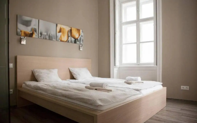 Apartment Downtown Regiposta 15