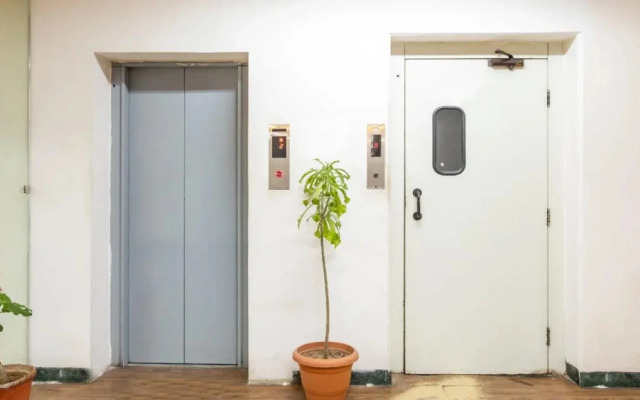 Hotel PS9 by OYO Rooms