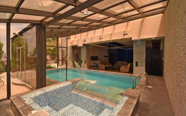 Kocharyan Street, 5 bedrooms Luxury, Unique House MS555