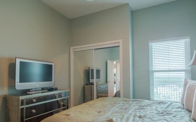 Legacy I 1305 Penthouse
