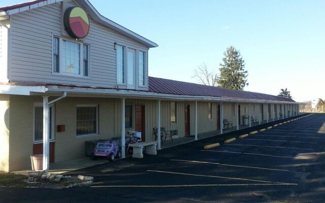 Budget Inn By OYO Natural Bridge I-81