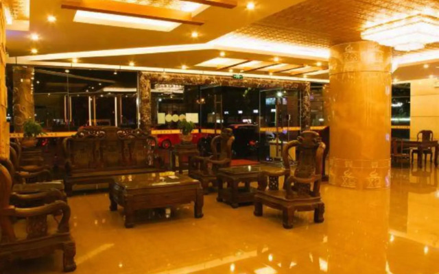 Chuxiong Building Hotel