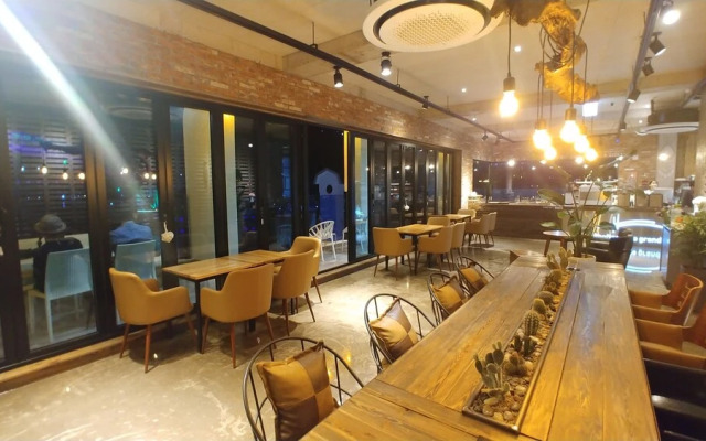 Tongyeong Grande Hostel