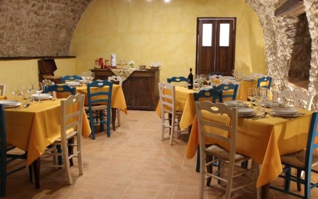 Agriturismo Casale la Palombara