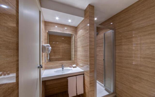 Living Hotel