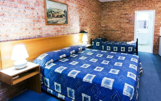 Country Comfort Motto Farm Motel