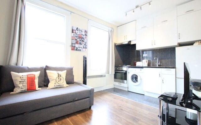 Cosy Edgware Road Apartments Paddington