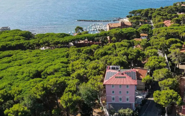 Castiglioncello Suites