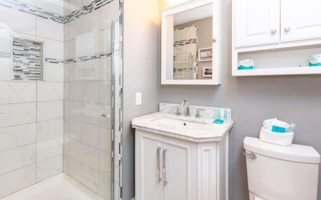 Ocean Glass Inn Condominiums