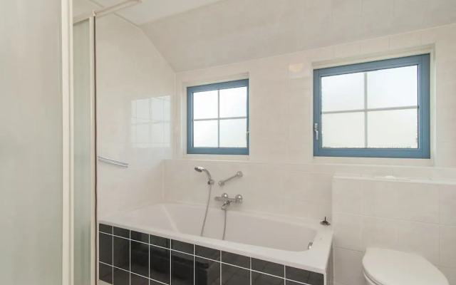 Boutique Villa With Sauna in Stavoren