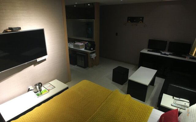 Palgong AA Motel