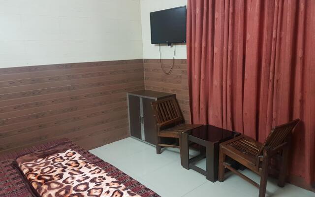 Hotel Narayan