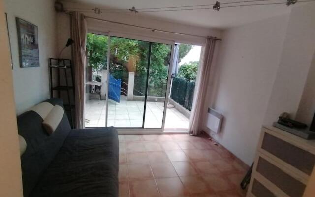 VERDON GRAN VALA 2 les pieds dans l'eau