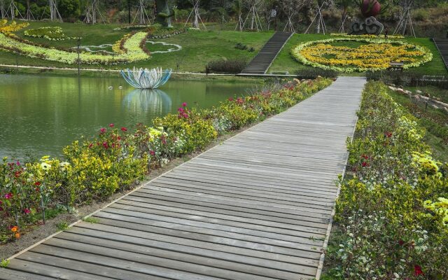 Qiaofeng Xingzilin Hotel