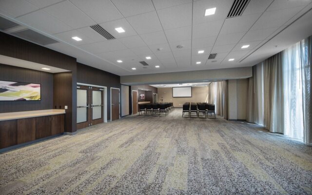 Courtyard Russellville