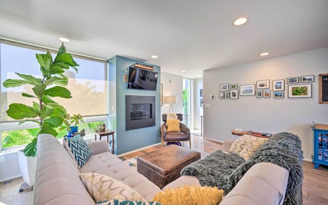 Stylish Getaway w/ Canal + Mountain Rooftop Views!