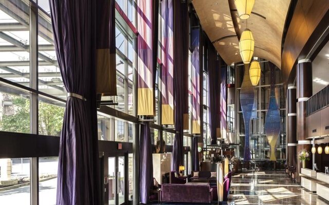 Delta Hotels by Marriott Burnaby Conference Centre