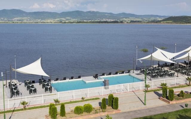 Hotel Romantique Plaza Dojran