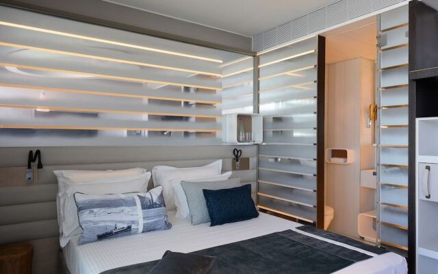 Port Tower by Isrotel Design