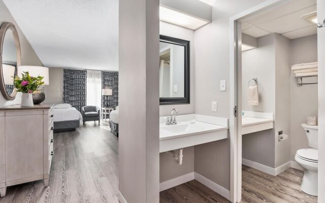 First Floor Family Deluxe Suite