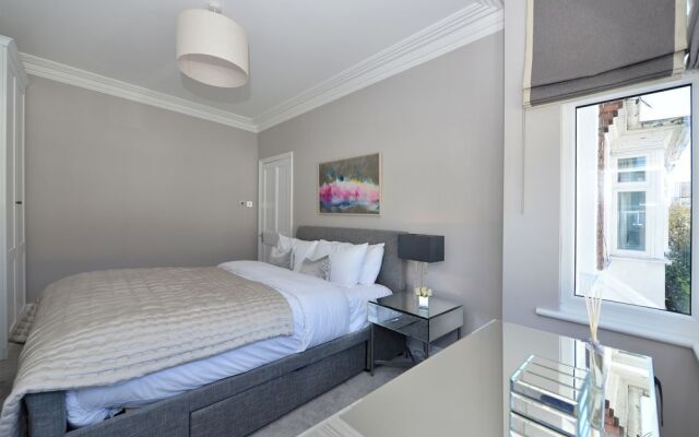 Veeve - Fabulous in Fulham