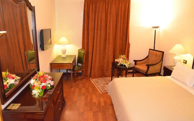 Saladin Hotel