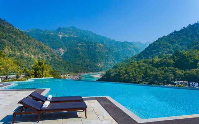 Aloha On The Ganges, Rishikesh