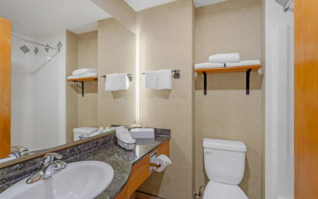 Best Western Plus Valemount Inn & Suites