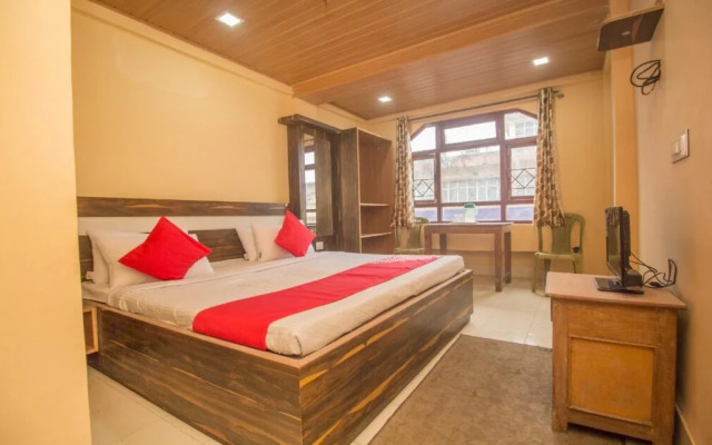 Mt Siniolchu By OYO Rooms