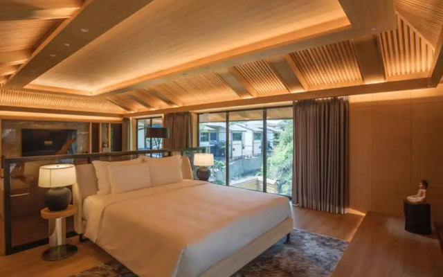 Yoko Onsen Quang Hanh