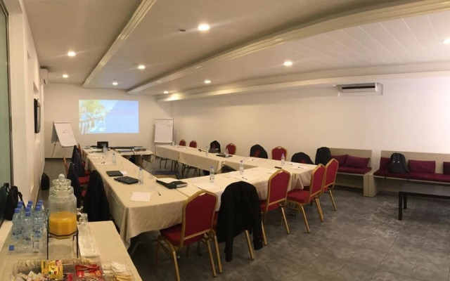 Byblostar Hotel