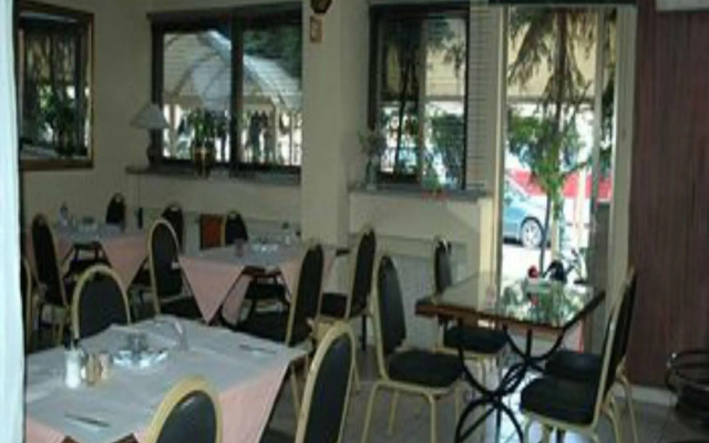 Prima Hotel
