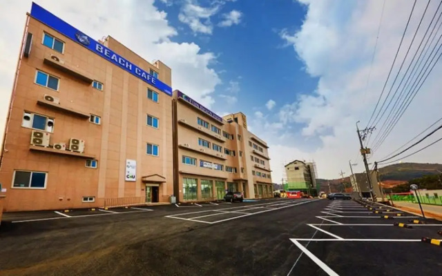 Eulwangri Elim Beach Zone Pension