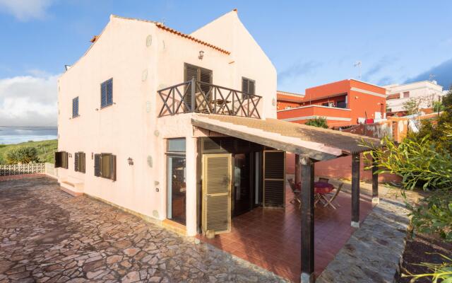 Home2Book Breathtaking Teide View & Terrace