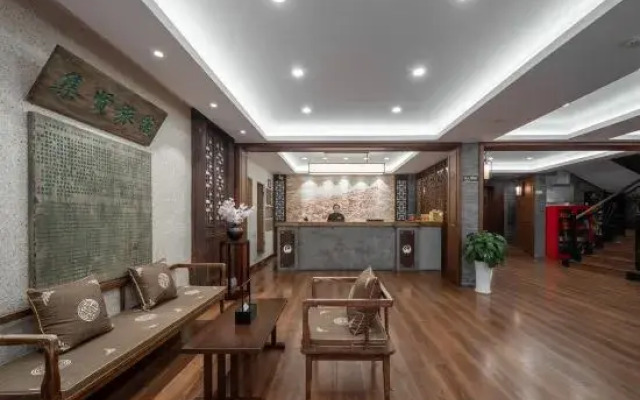 Grand Jian Kang Hotel