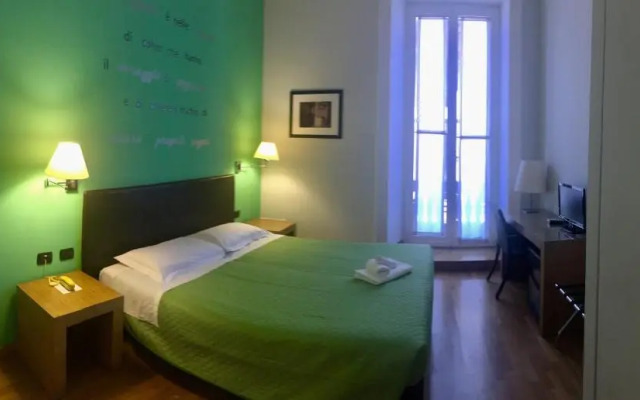 Отель Sky Blue Palace Rome