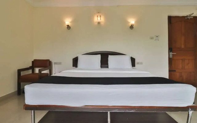 Holiday Palms by OYO Rooms