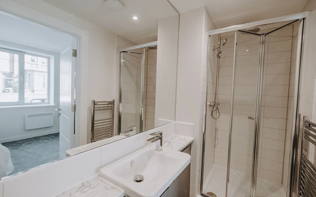 Apartment 12 near The Brayford