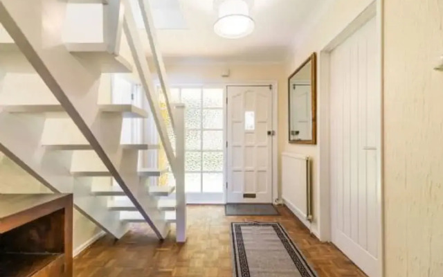 Host Stay Alderfen View
