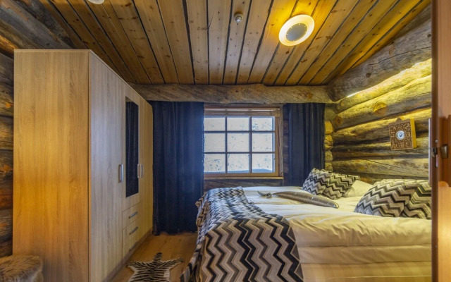 Kuukkeli Log Houses Teerenpesä - Superior Suite A49